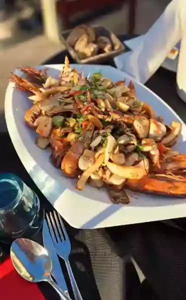 Le restaurant - Bistrot De L'Eglise - restaurant SAINTES-MARIES-DE-LA-MER - Resto Camargue